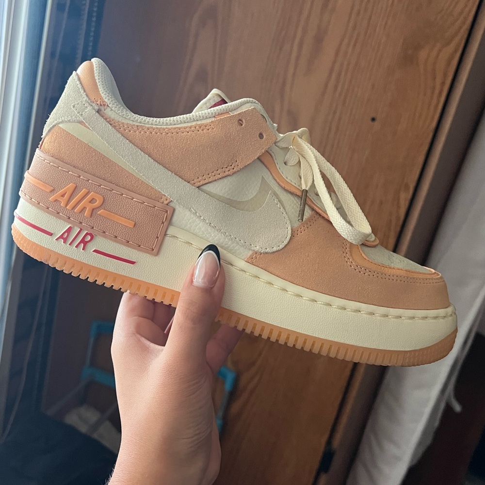 Nike Air Force 1 Shadow Sisterhood Cashmere Orange Cream Sneakers size 8.5